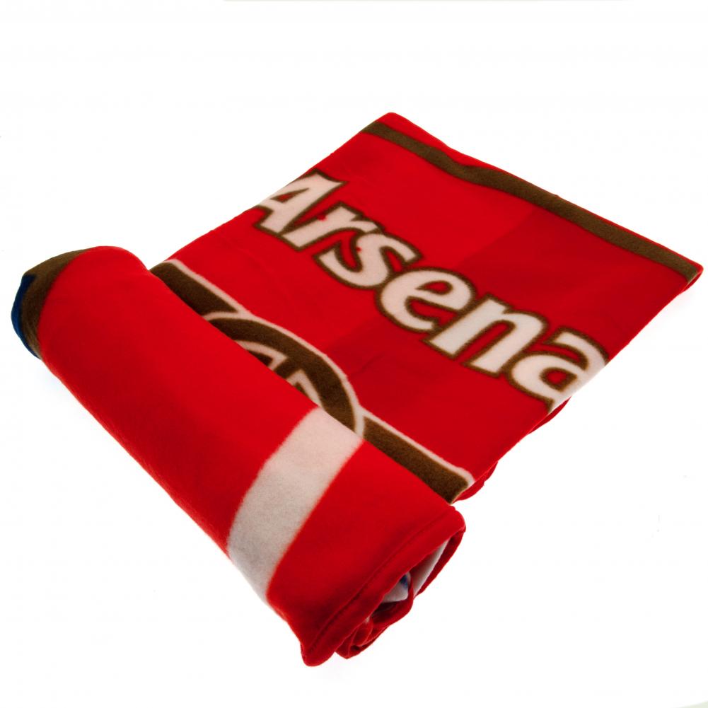 Arsenal FC vibrant red pulse design fleece blanket with a large full colour club crest in the centre