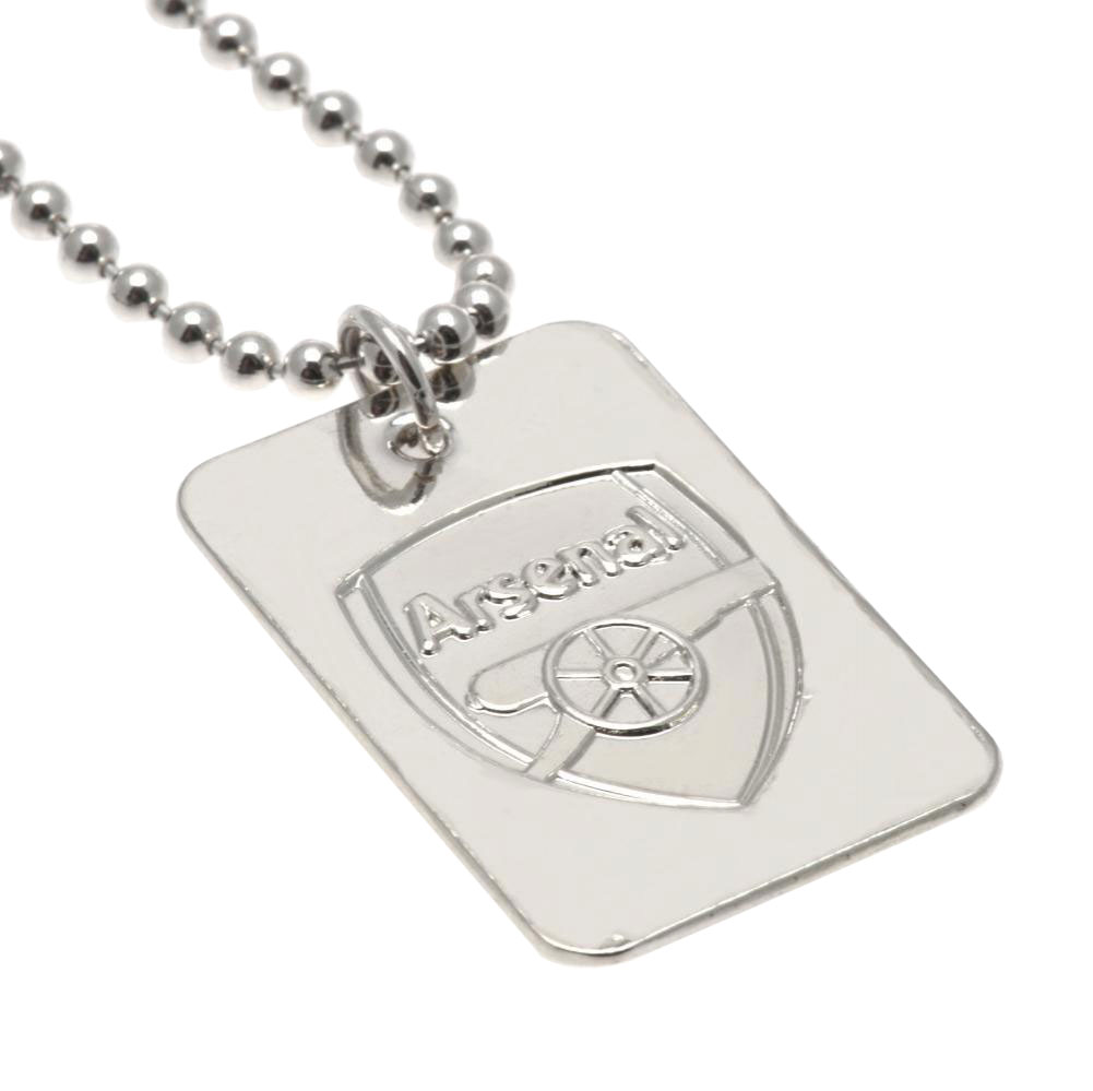 Arsenal FC silver plated dog tag with an embossed club crest on a chrome finish and ball chain