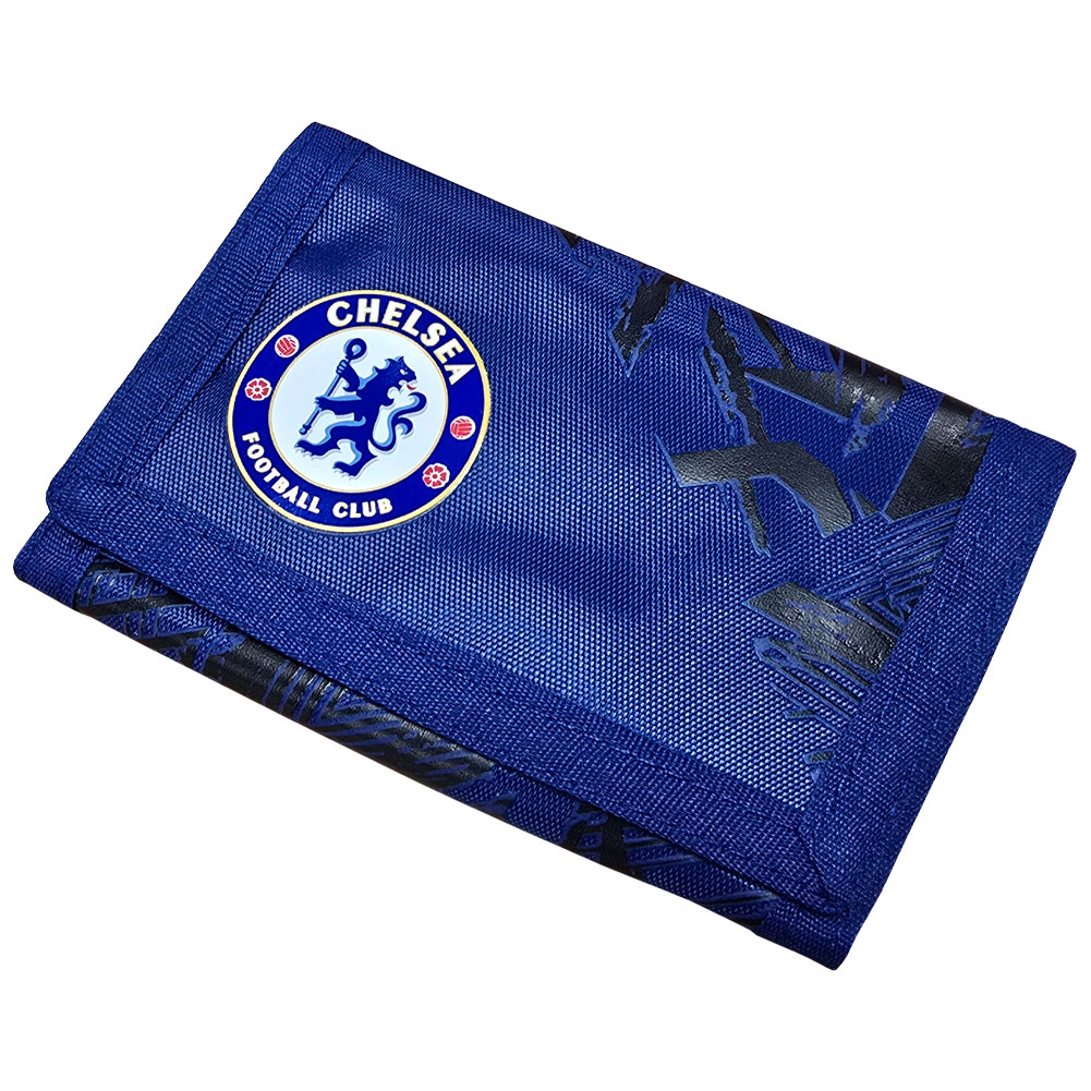 Chelsea FC Fusion design wallet featuring the Chelsea club crest