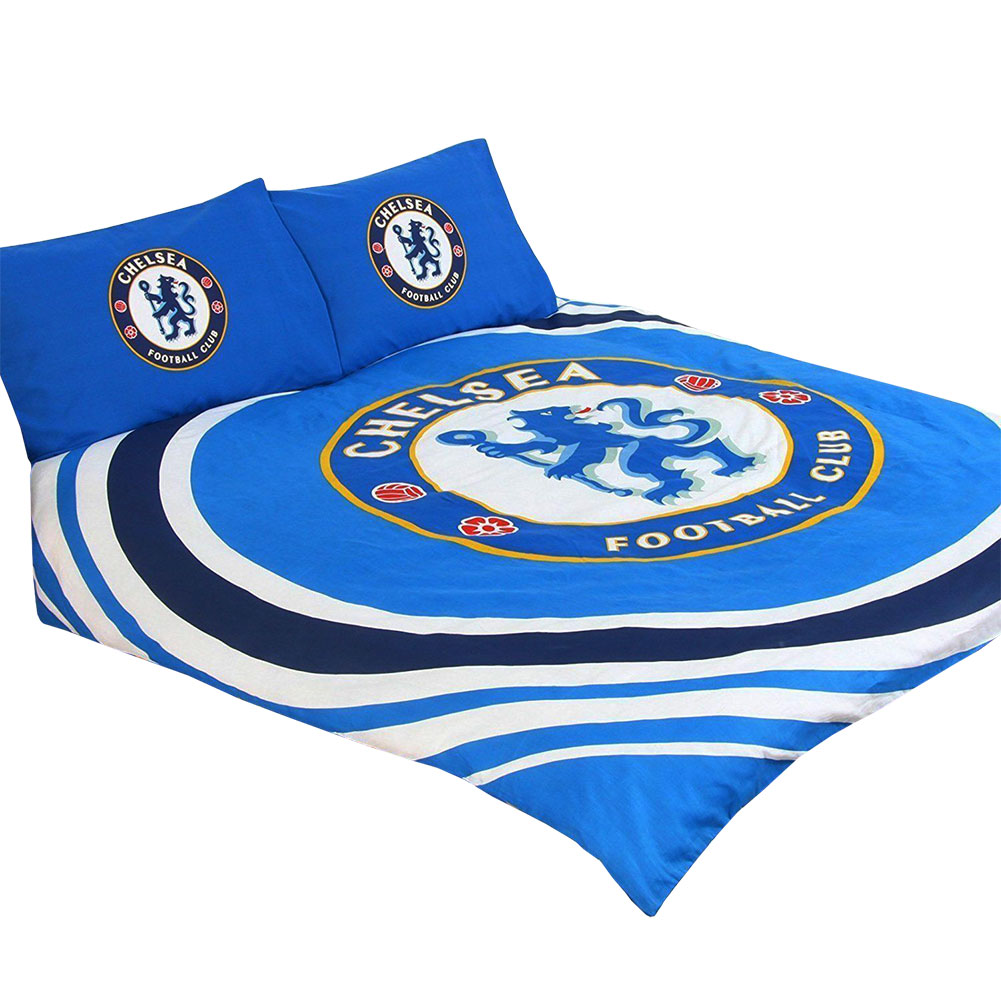 Chelsea FC pulse design duvet cover with a large club crest in the centre and Chelsea crest pillowcases