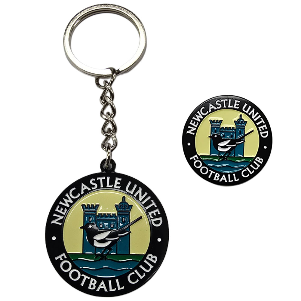 Newcastle United FC retro 1976-1983 crest keyring and pin badge in a black style metal finish