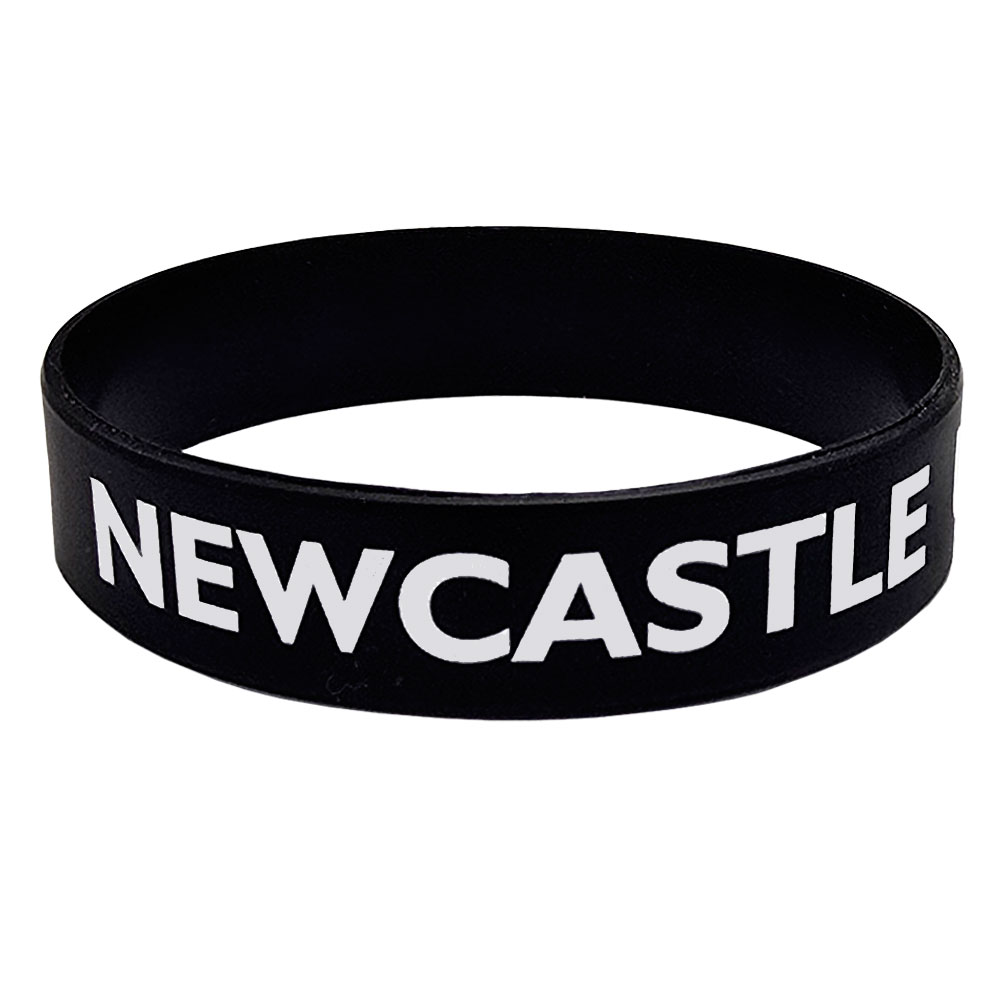 Black Newcastle United FC silicone wristband with Newcastle United text and the established date